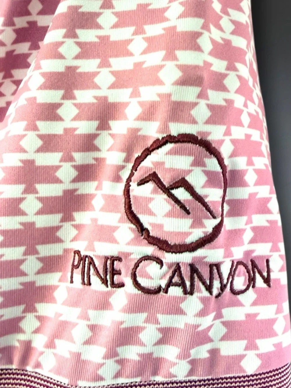 Greyson Thunderbird Polo Men M Pink Golf Performance Shirt Pine Canyon - Picture 12 of 13